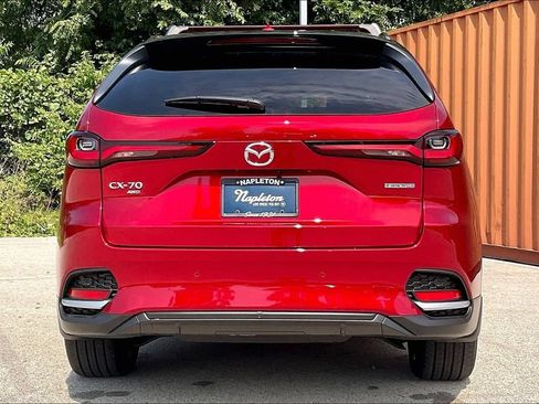 Used 2025 MAZDA CX-70 Plug-In Hybrid w/ Premium Plus AWD/4WD image 4