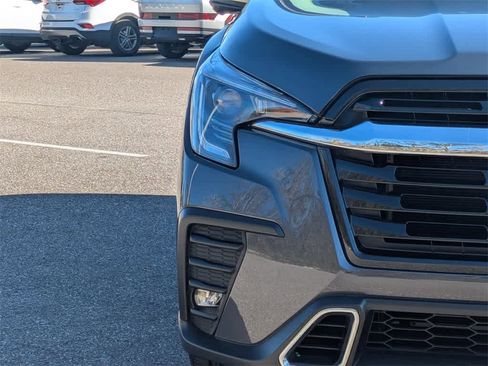 Used 2023 Subaru Ascent Touring image 9