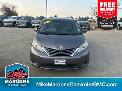 Used 2017 Toyota Sienna LE