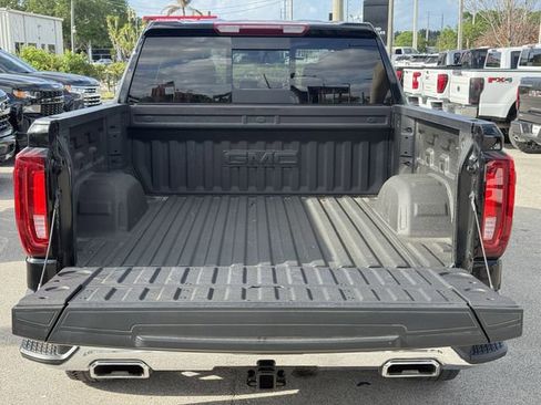 Used 2026 GMC Sierra 1500 SLT w/ SLT Premium Plus Package image 13