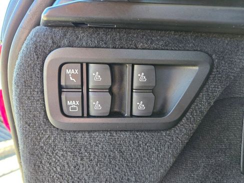 Used 2020 BMW X7 xDrive40i w/ Premium Package image 27