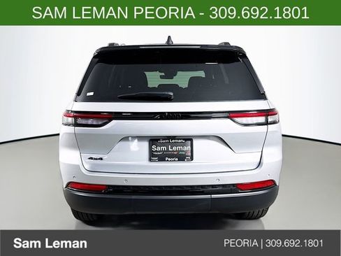 New 2025 Jeep Grand Cherokee Limited image 6