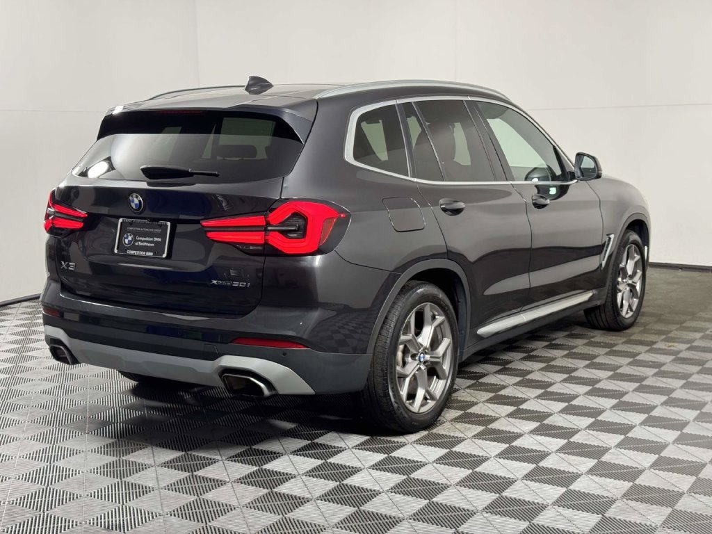 Used 2022 BMW X3 xDrive30i w/ Convenience Package AWD/4WD image 10