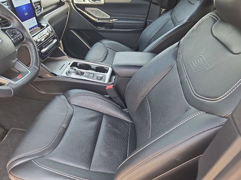 Certified 2022 Ford Explorer ST w/ Equipment Group 401A image 12