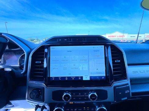 Used 2022 Ford F350 Lariat w/ Black Appearance Package AWD/4WD image 24