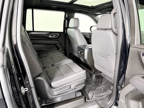 Used 2023 Chevrolet Suburban RST w/ Luxury Package AWD/4WD image 52