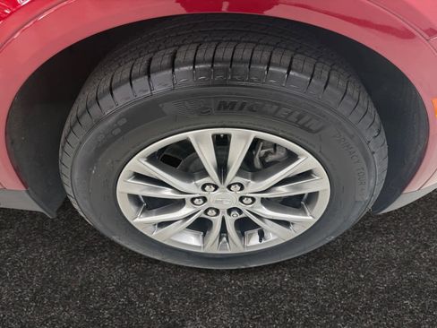 Certified 2022 Cadillac XT5 Premium Luxury image 8