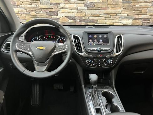 Used 2023 Chevrolet Equinox LT AWD/4WD image 15