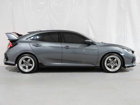Used 2021 Honda Civic Sport image 7