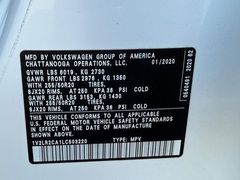 Used 2020 Volkswagen Atlas SE AWD/4WD image 24
