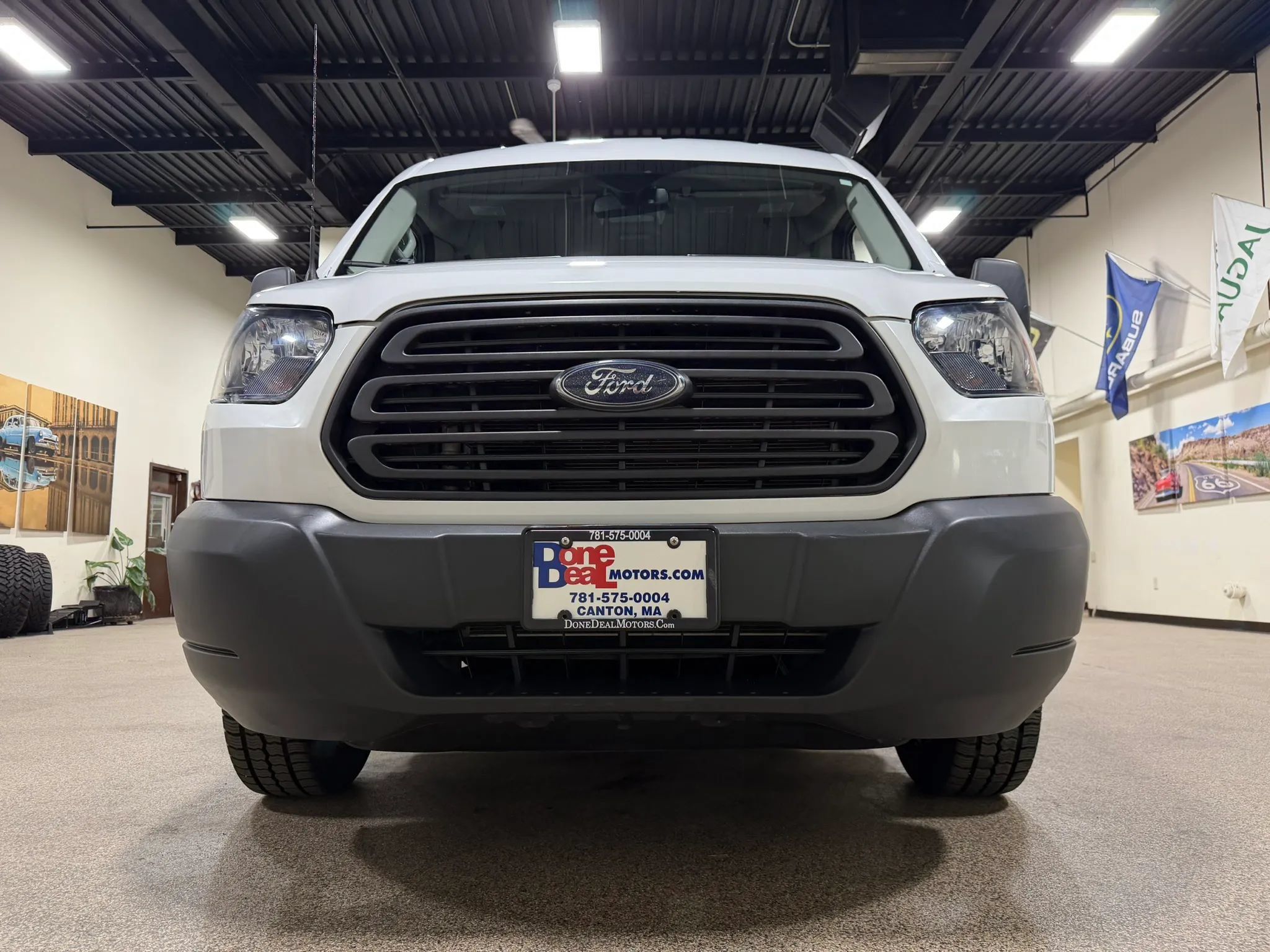 Used 2018 Ford Transit 150 XL RWD image 12