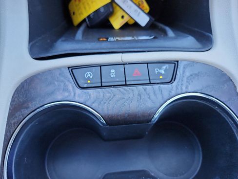 Used 2020 GMC Acadia Denali w/ Trailering Package image 20