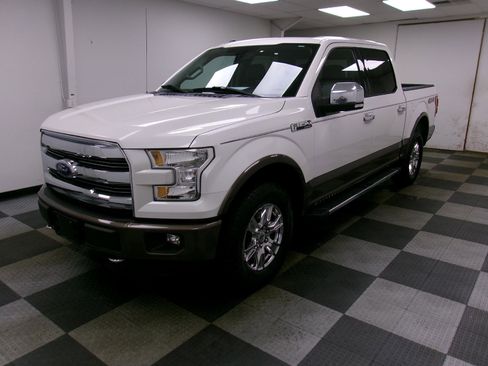 Used 2015 Ford F150 Lariat image 1