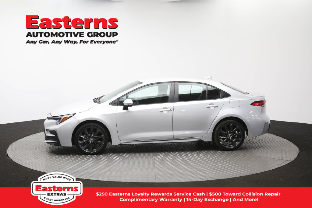 Used 2024 Toyota Corolla SE FWD image 60