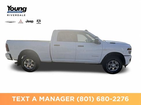 New 2026 RAM 2500 Big Horn AWD/4WD image 4