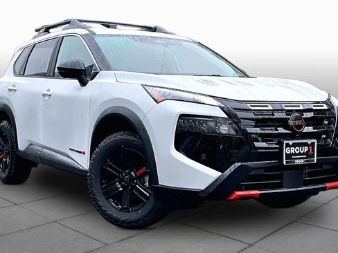 New 2026 Nissan Rogue SV AWD/4WD image 2