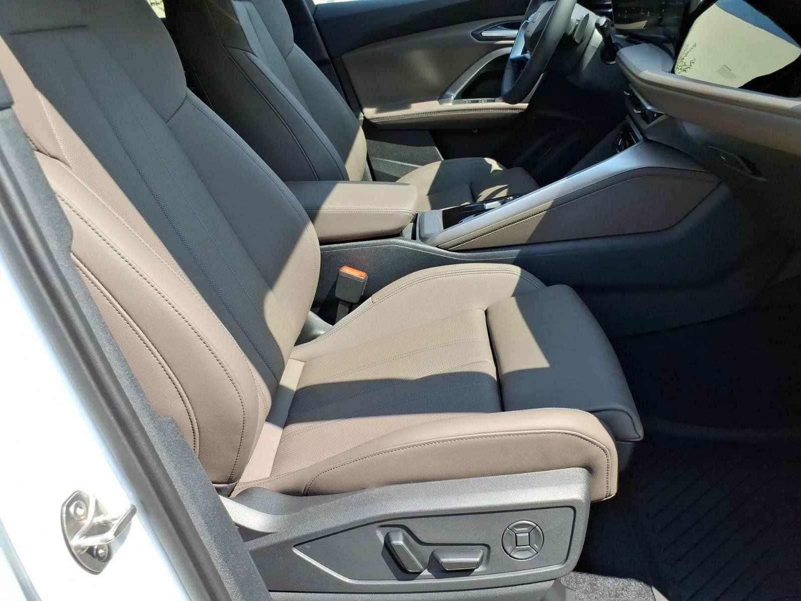 New 2026 Audi Q5 Premium Plus AWD/4WD image 23