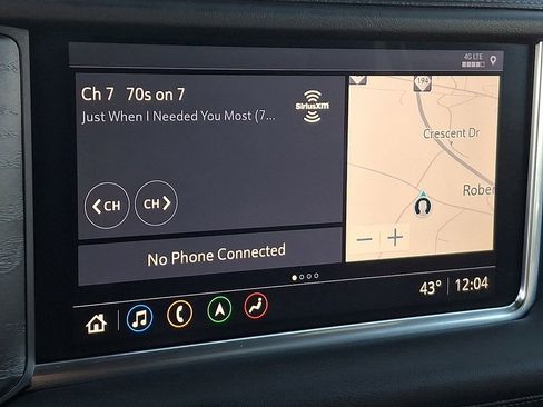 Used 2021 GMC Yukon XL Denali w/ Denali Premium Package image 16