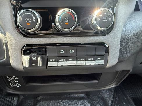 New 2026 RAM 3500 Tradesman w/ Chrome Appearance Group A AWD/4WD image 26