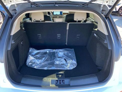 New 2026 Lincoln Corsair Reserve image 25