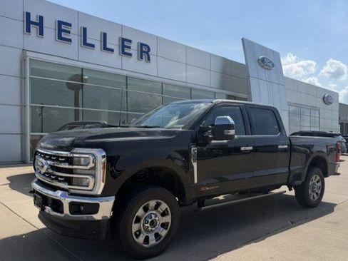 Used 2025 Ford F350 Lariat w/ Lariat Ultimate Package AWD/4WD image 3