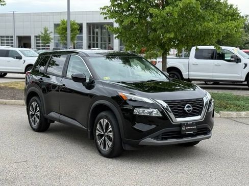 Used 2023 Nissan Rogue SV AWD/4WD image 3