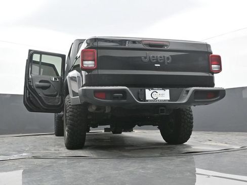 Used 2023 Jeep Gladiator Sport AWD/4WD image 65