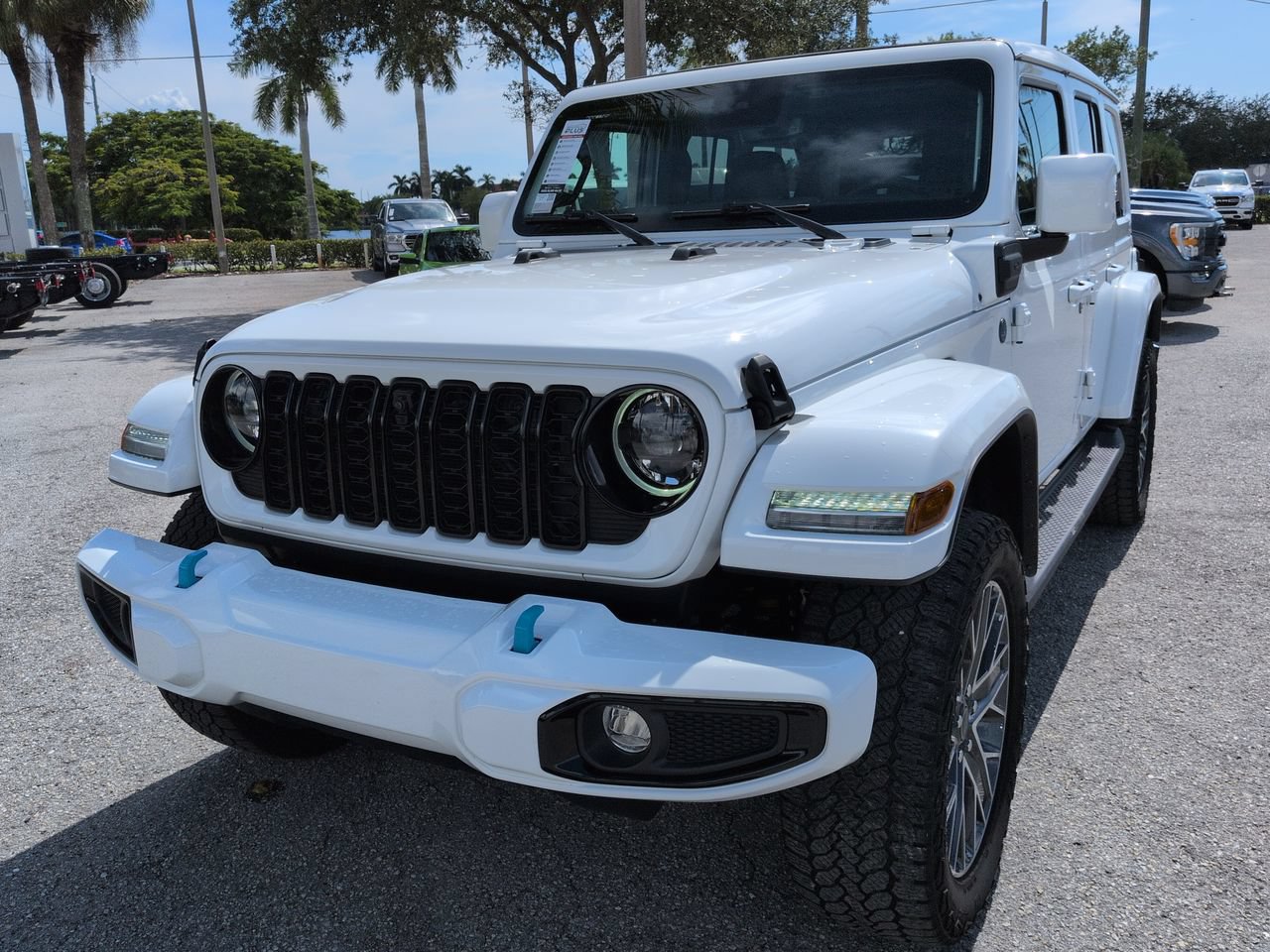 Used 2024 Jeep Wrangler High Altitude AWD/4WD image 9