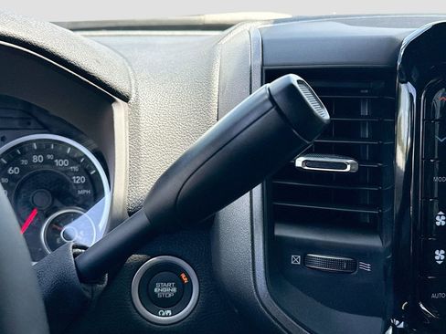 New 2025 RAM 2500 Tradesman AWD/4WD image 17
