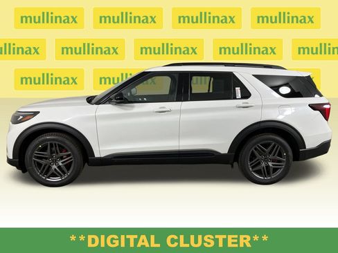 New 2026 Ford Explorer ST RWD image 11