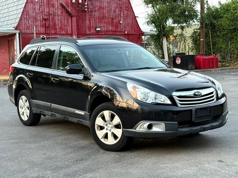 Used 2012 Subaru Outback 2.5i Premium image 2