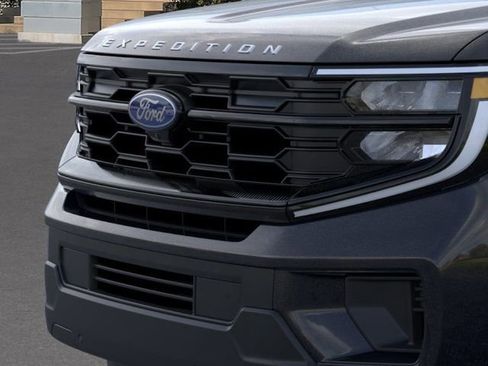 New 2026 Ford Expedition Max Active image 17