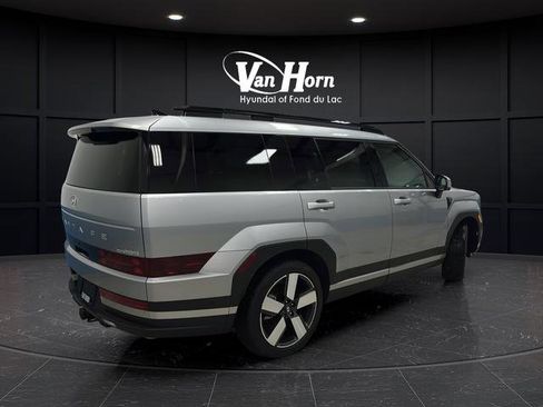 Used 2024 Hyundai Santa Fe Limited image 7