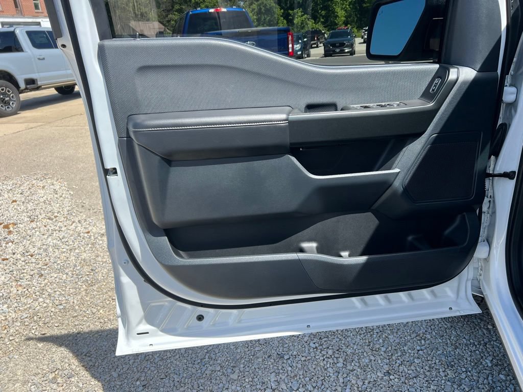 Used 2025 Ford F150 STX AWD/4WD image 11