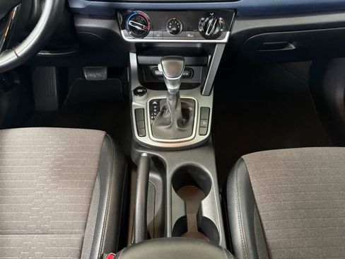 Used 2021 Kia Seltos S image 10