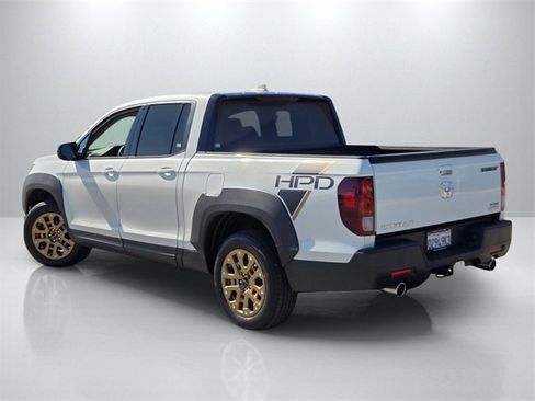 Used 2022 Honda Ridgeline Sport image 6