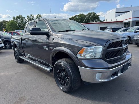 Used 2016 RAM 1500 Outdoorsman AWD/4WD image 7
