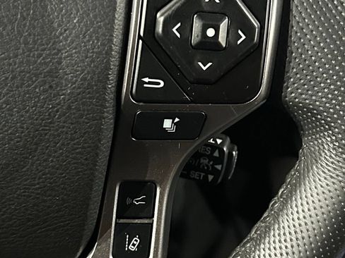 Used 2023 Toyota Tacoma SR5 AWD/4WD image 61