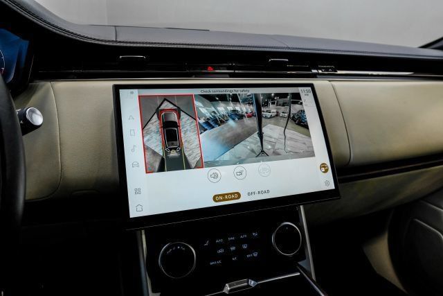 Used 2023 Land Rover Range Rover SE AWD/4WD image 29