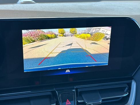 Used 2026 Chevrolet TrailBlazer LT w/ LT Cold Weather Package FWD image 21