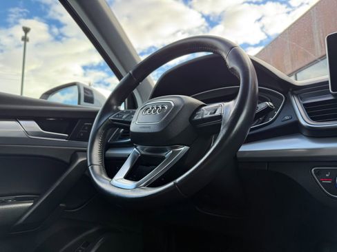 Used 2018 Audi Q5 2.0T Premium Plus w/ Premium Plus Package image 9