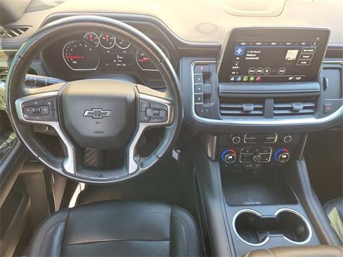 Used 2021 Chevrolet Tahoe Z71 image 11