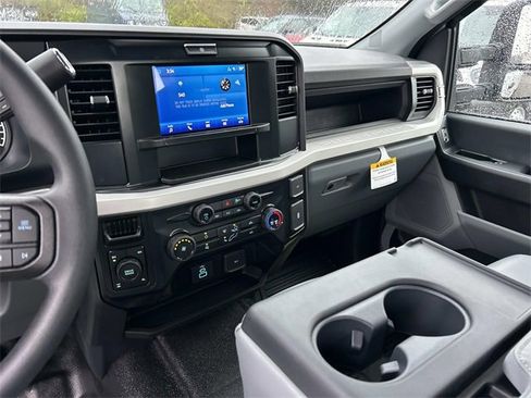 New 2026 Ford F250 XL w/ XL Off-Road Package image 15
