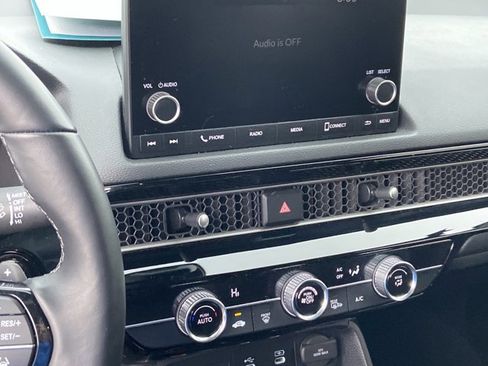 Used 2025 Honda Civic Sport image 38