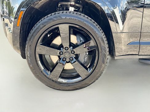 New 2026 Land Rover Defender 110 X-Dynamic SE AWD/4WD image 42