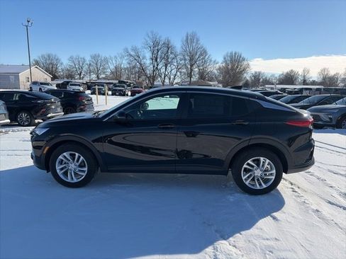 New 2026 Buick Envista Preferred w/ Convenience I Package image 3