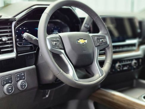 New 2025 Chevrolet Silverado 2500 LT w/ Safety Package AWD/4WD image 17