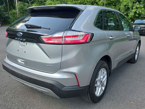 Used 2024 Ford Edge SEL AWD/4WD image 3