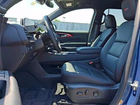 Used 2025 Chevrolet Traverse Z71 w/ Driver Confidence Package AWD/4WD image 14