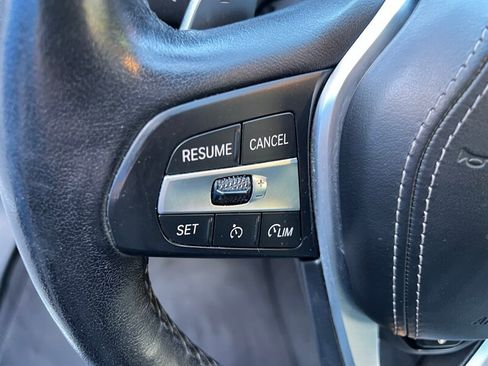Used 2022 BMW X5 xDrive40i w/ Premium Package AWD/4WD image 33